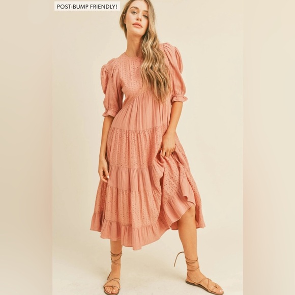 Pinkblush Dresses & Skirts - Pinkblush eyelet tiered midi dress nwot